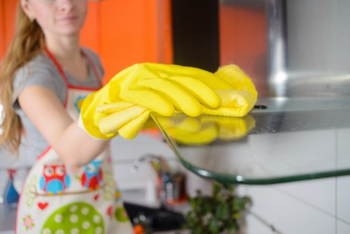 Deep cleaning kitchen surfaces at the end of tenancy